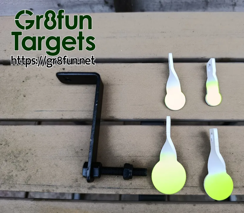 Zero target for squirrel feeders